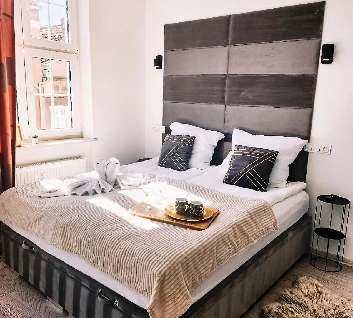 Cloud 9 King Size Bed-Old Town View Apartment Gdańsk Polen
