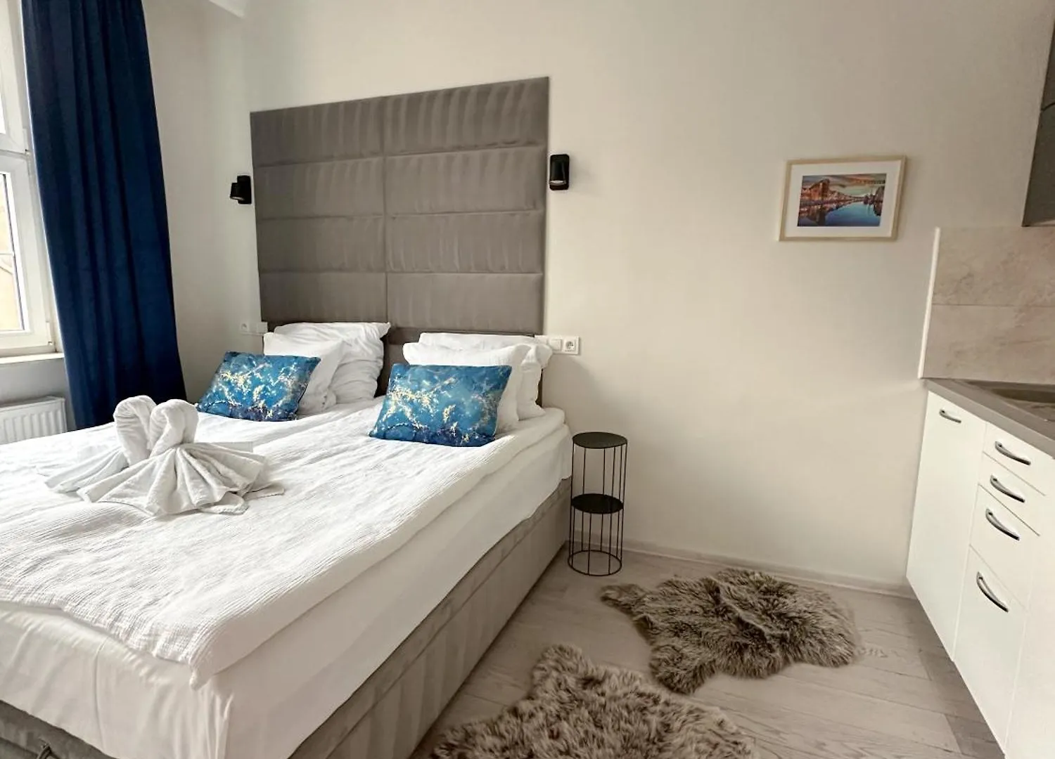 Cloud 9 King Size Bed-Old Town View Apartment Gdańsk