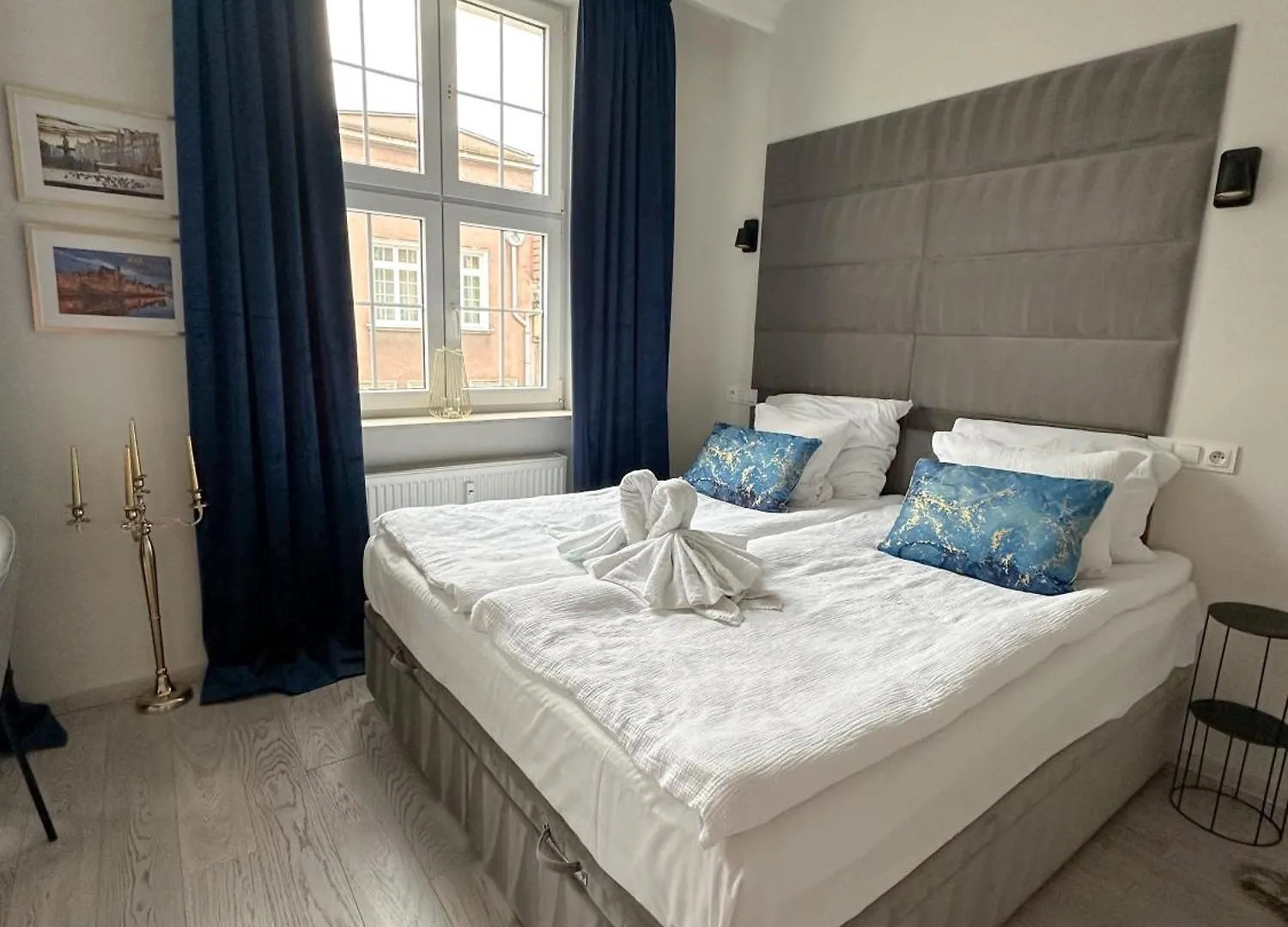 Cloud 9 King Size Bed-Old Town View Apartment Gdańsk
